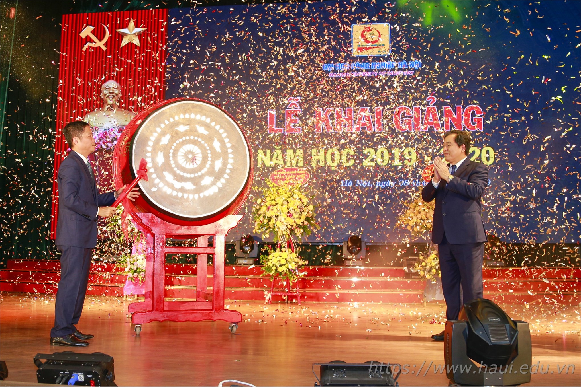 Đại học Công nghiệp Hà Nội tưng bừng khai giảng năm học 2019 - 2020