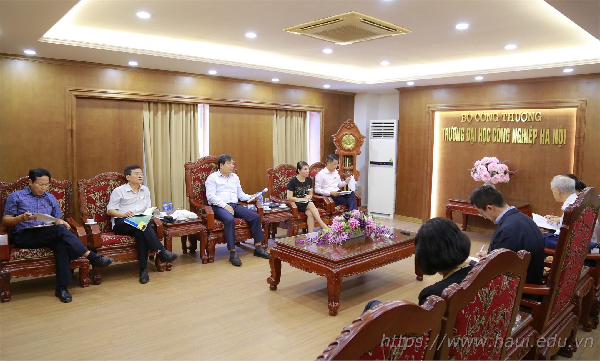 Đoàn chuyên gia JICA làm việc tại Đại học Công nghiệp Hà Nội