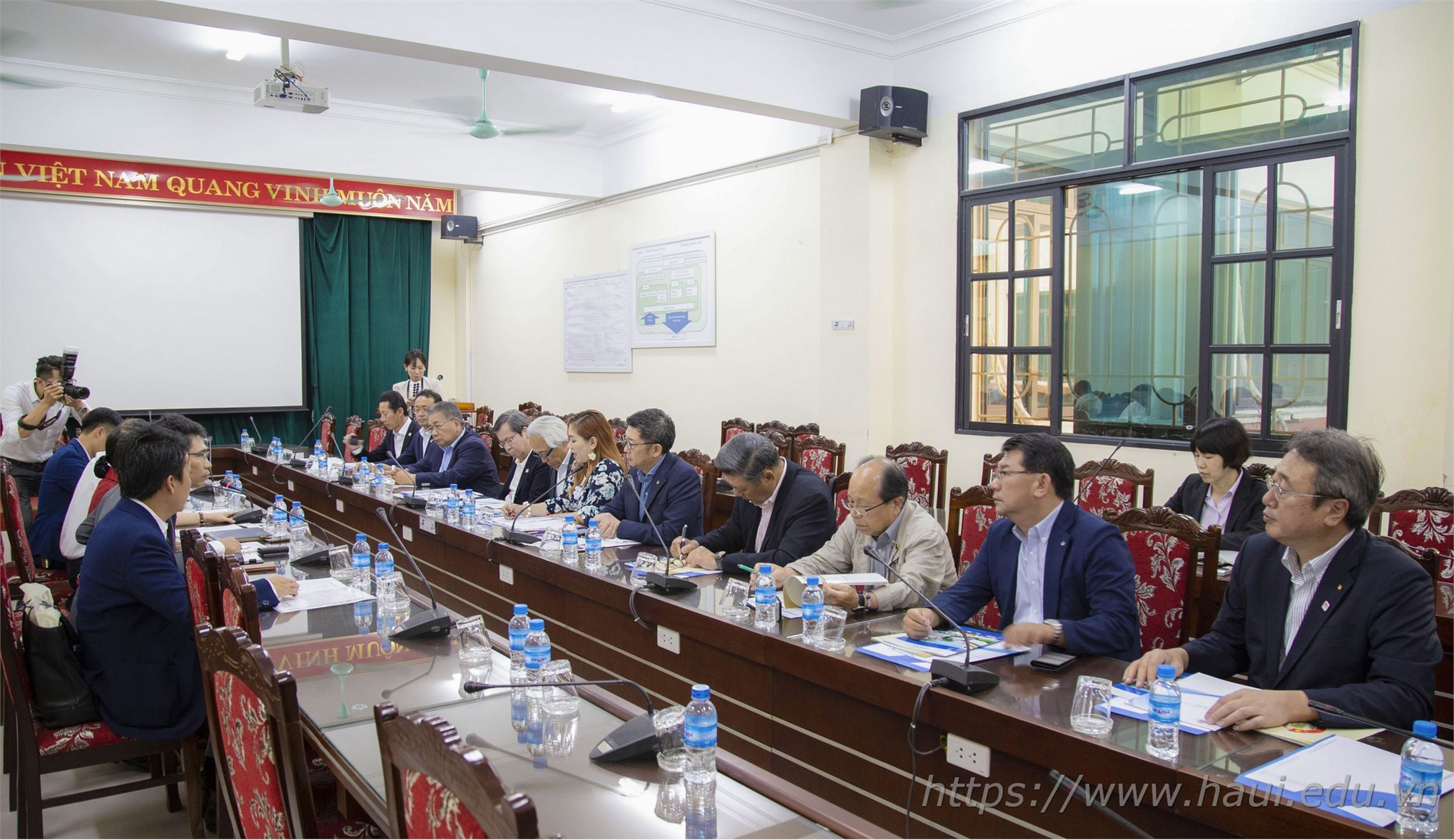 Hanoi University of Industry expands its cooperation with Fukuoka Prefecture (Japan)