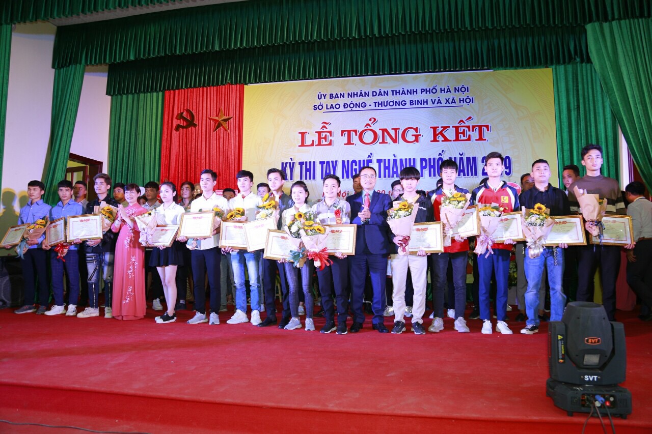 Hanoi University of Industry won 18 prizes at Hanoi Skills Competition 2019