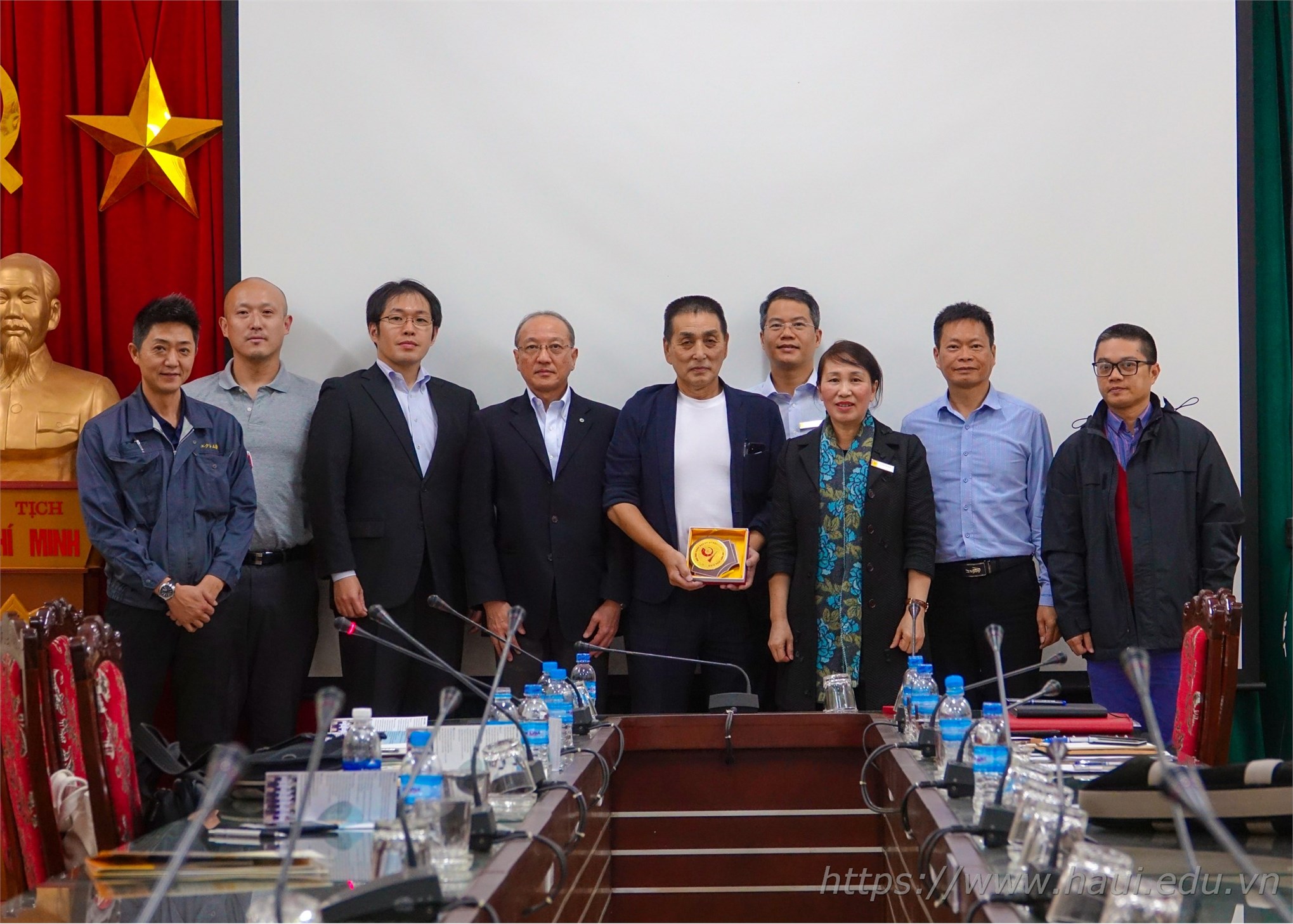 Hanoi University of Industry welcomes a delegation from Aomori prefectural government, Japan