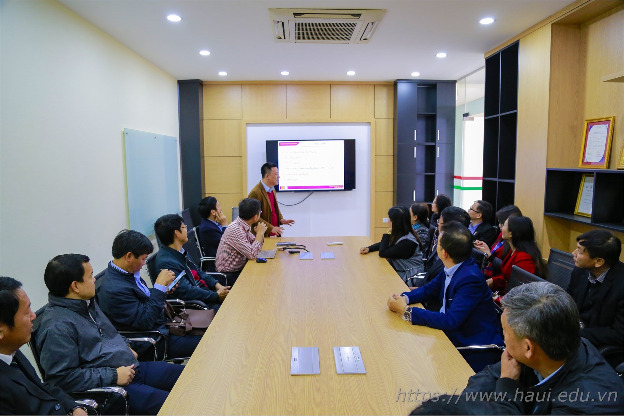 Đại học Công nghiệp Hà Nội chuyển giao chương trình đào tạo tiếng Anh nghề nghiệp cho 27 trường đại học, cao đẳng