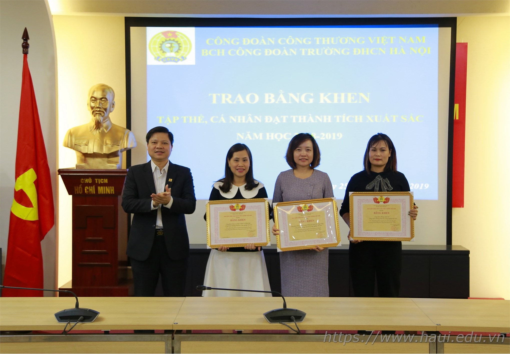  Công đoàn Đại học Công nghiệp Hà Nội Hội nghị tổng kết năm học 2018 - 2019