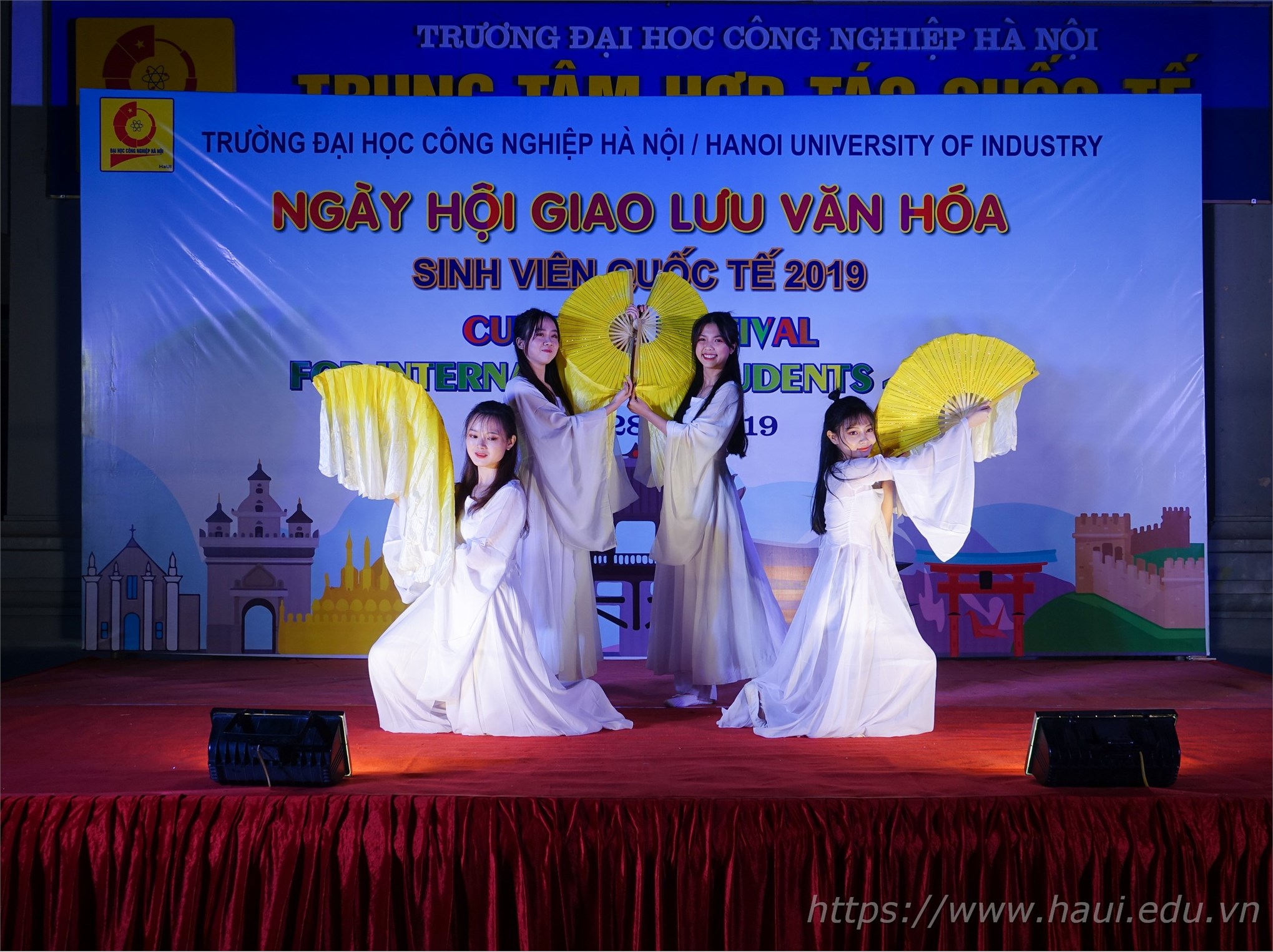 HaUI organizes the Cultural Festival for International Students 2019