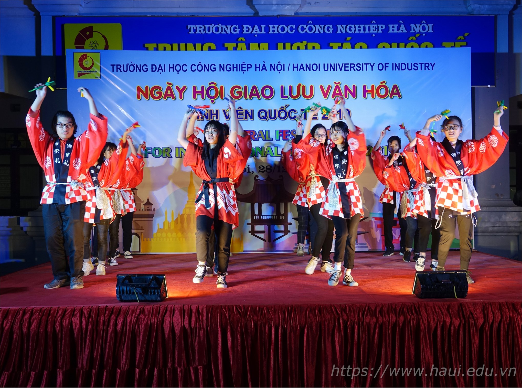 HaUI organizes the Cultural Festival for International Students 2019