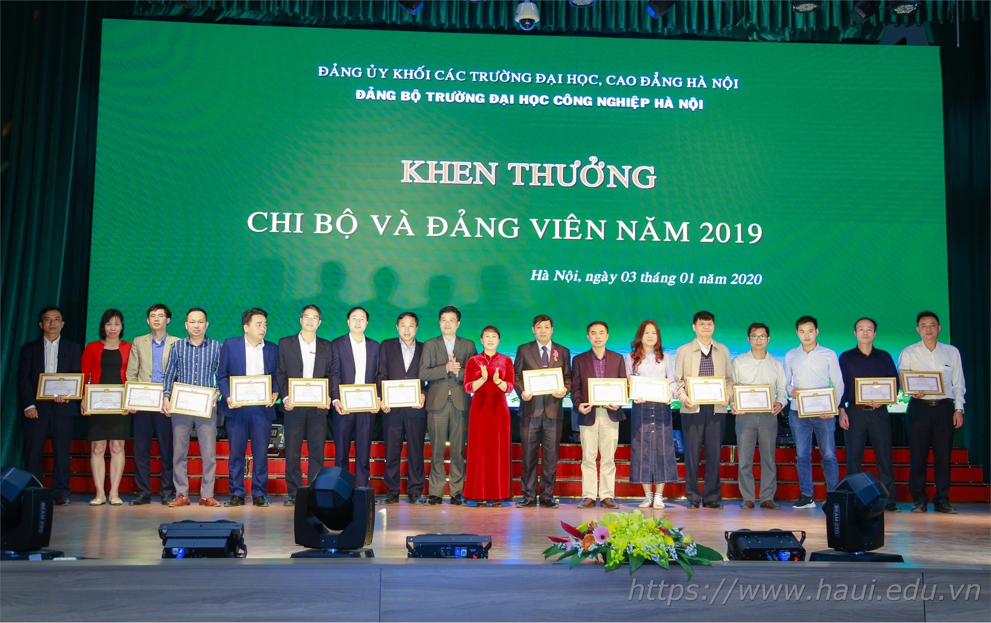 Hội nghị Tổng kết công tác thi đua, khen thưởng và công tác xây dựng Đảng năm 2019 ĐHCNHN