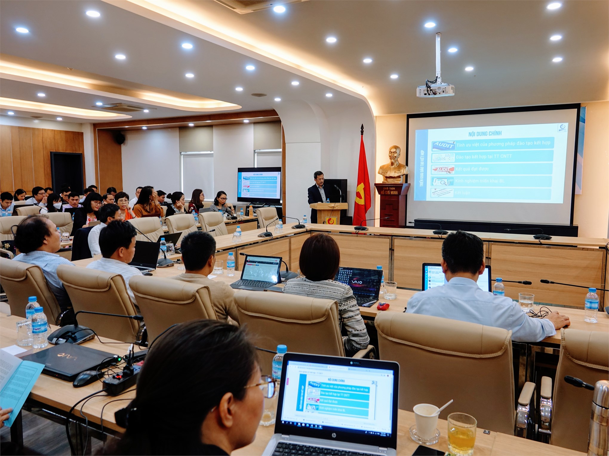 Đại học Công nghiệp Hà Nội tổ chức tập huấn xây dựng bài giảng điện tử