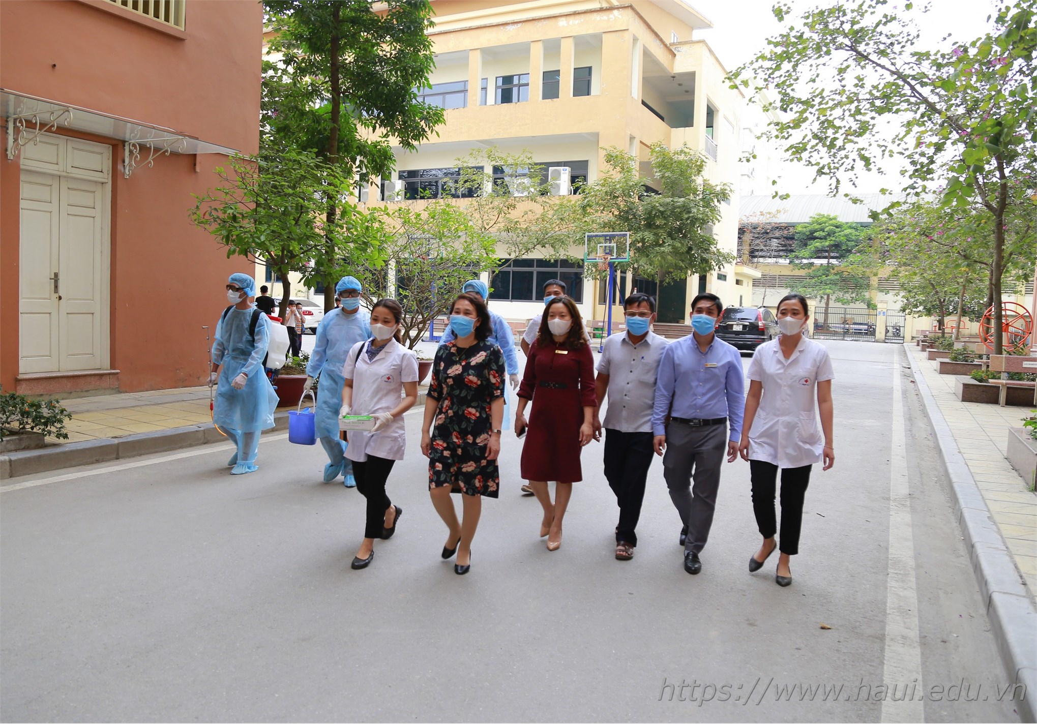 Đại học Công nghiệp Hà Nội diễn tập phòng chống dịch COVID-19