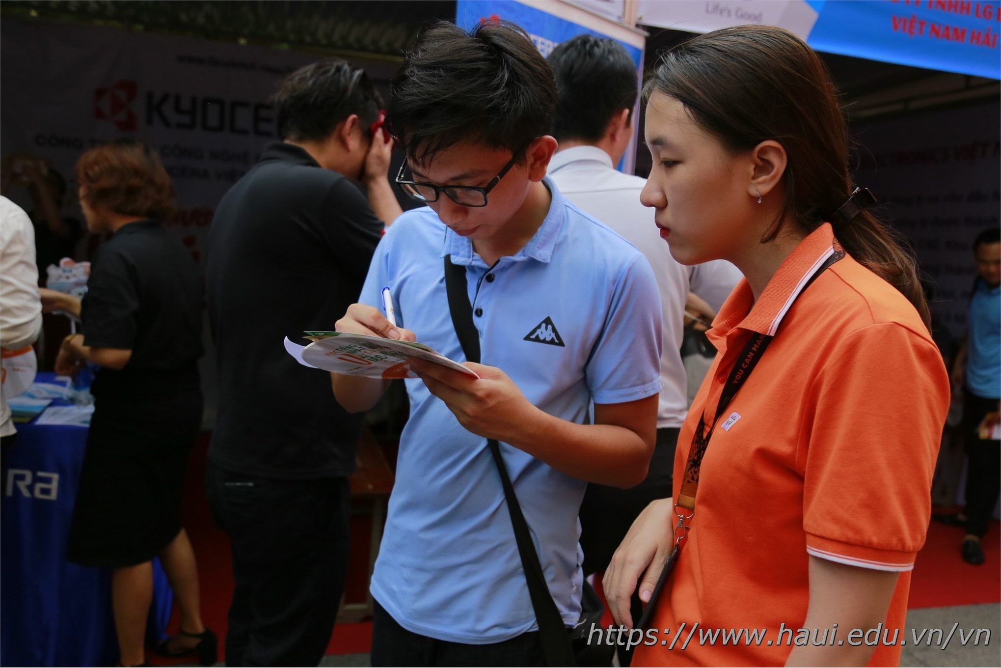 2.000 jobs for students at the HaUI Job Fair 2020 