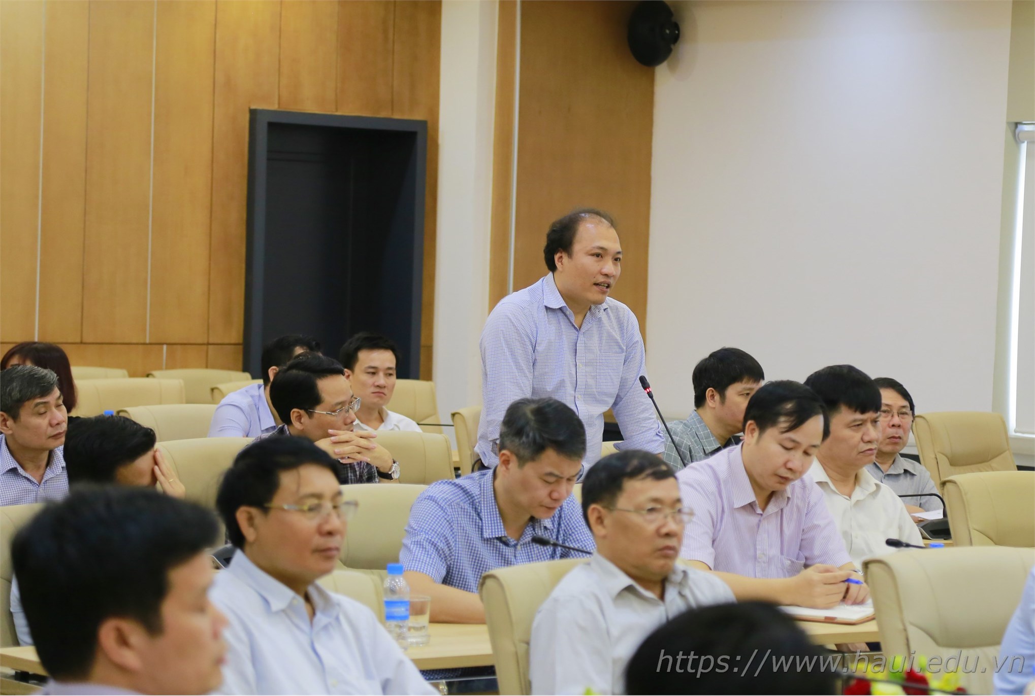 Hanoi University of Industry successfully applied the blended learning method in non-professional English training according to career orientation 