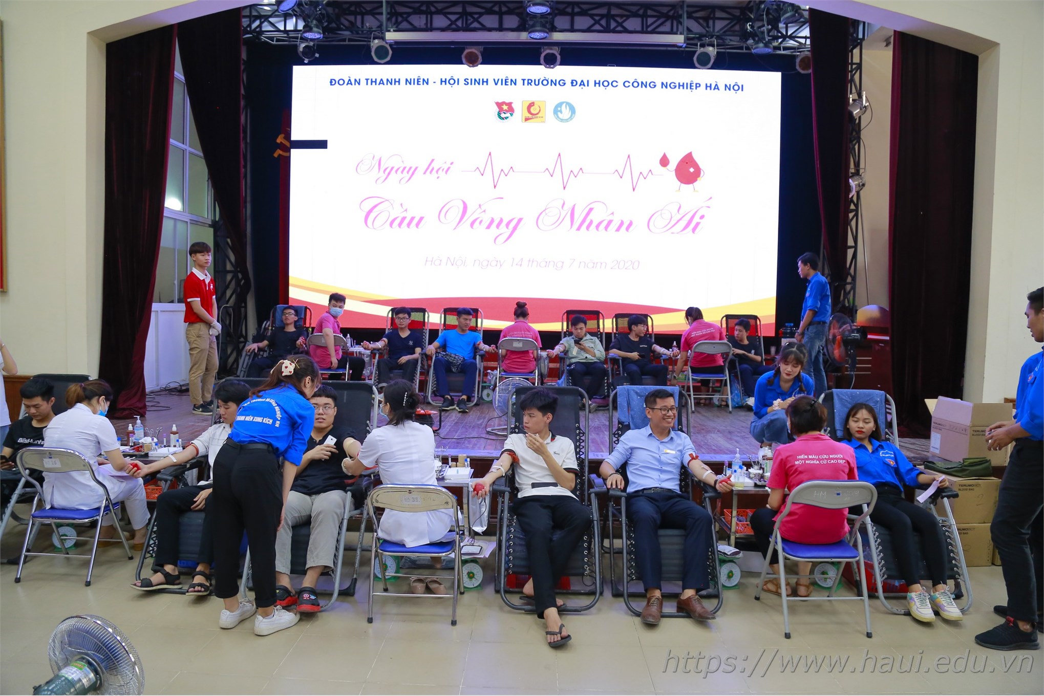 Ngày hội hiến máu năm 2020 tại Đại học Công nghiệp Hà Nội
