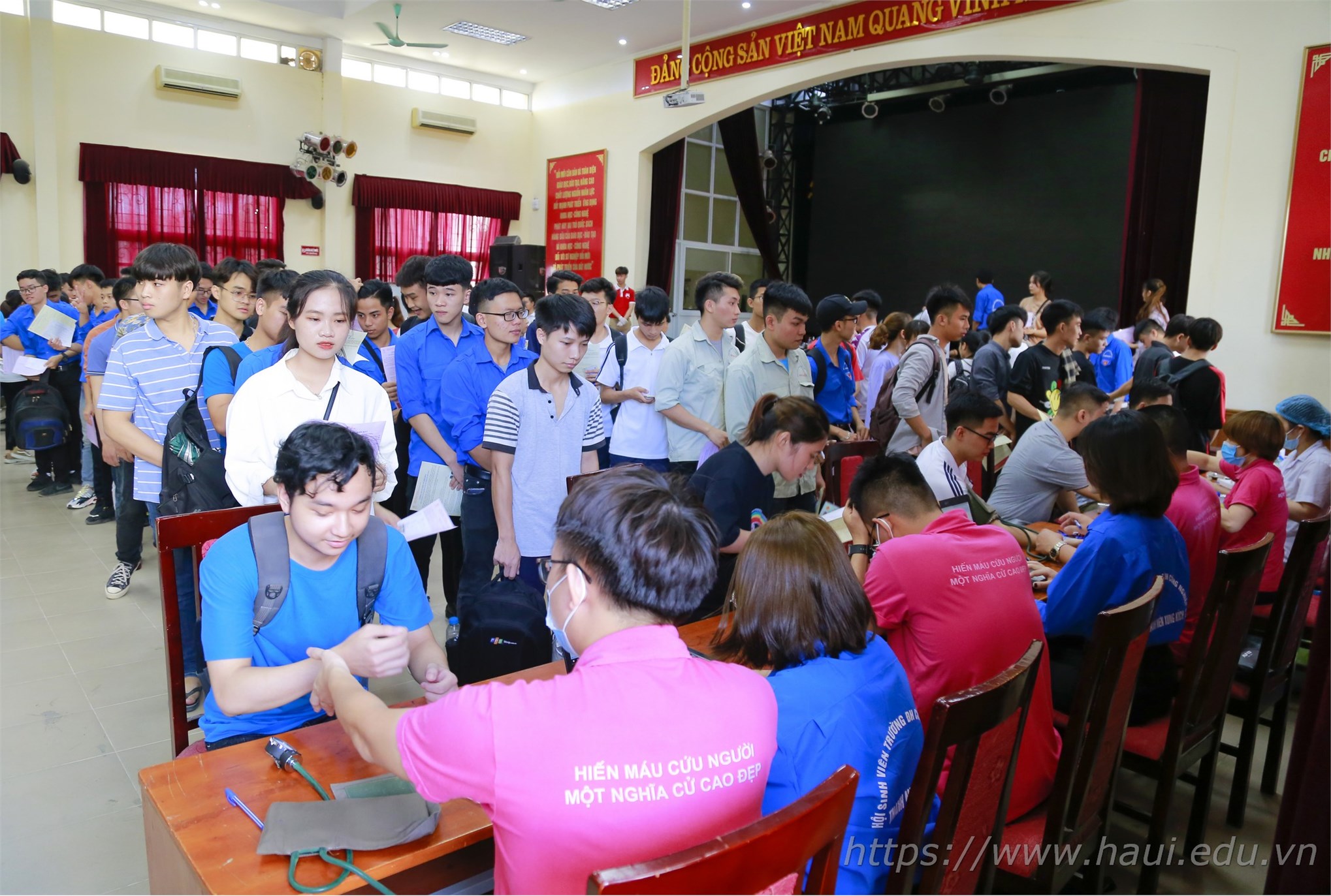 Voluntary Blood Donation Day 2020 at HaUI