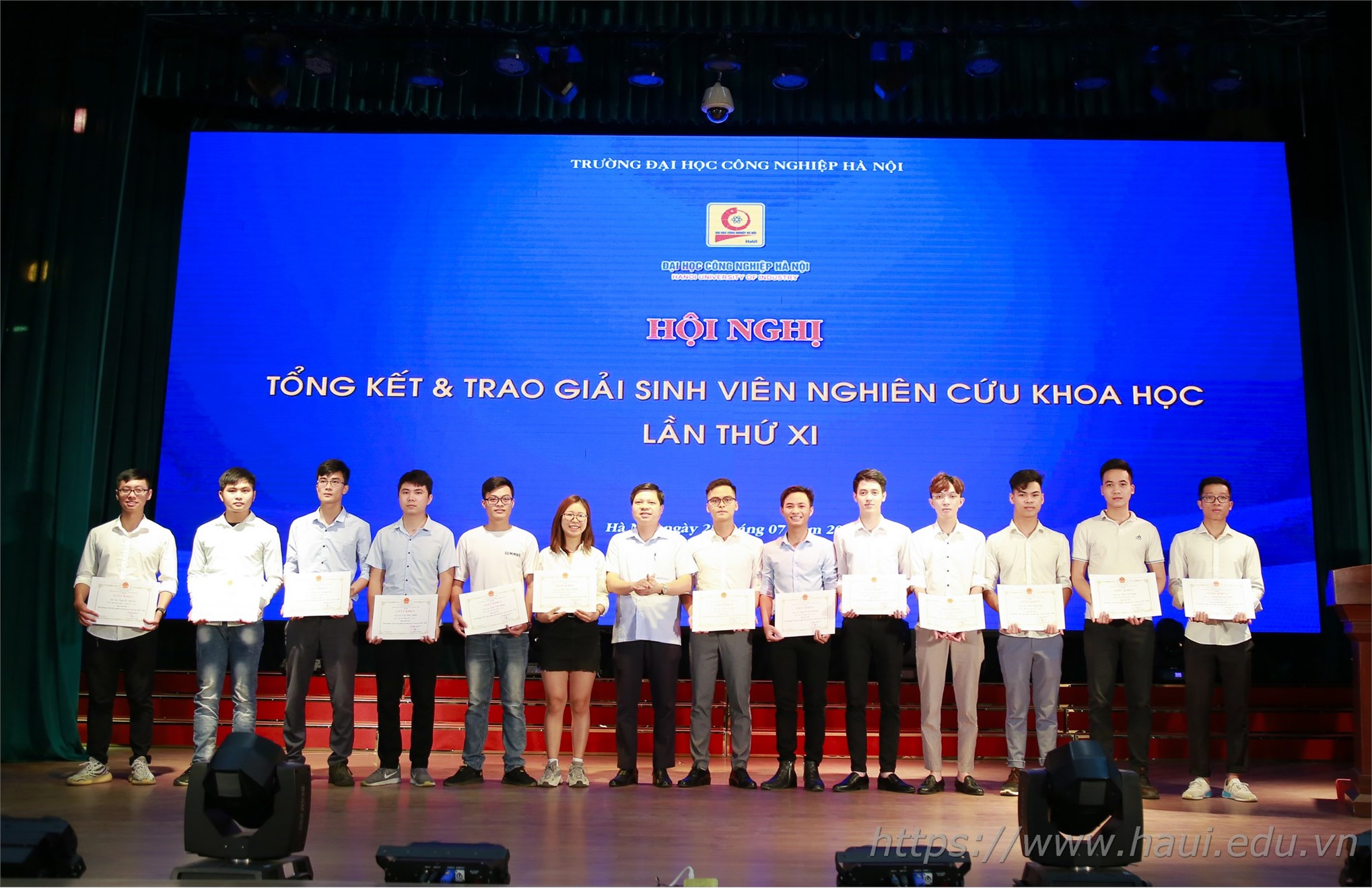 The closing and awarding ceremony of students scientific research 2020