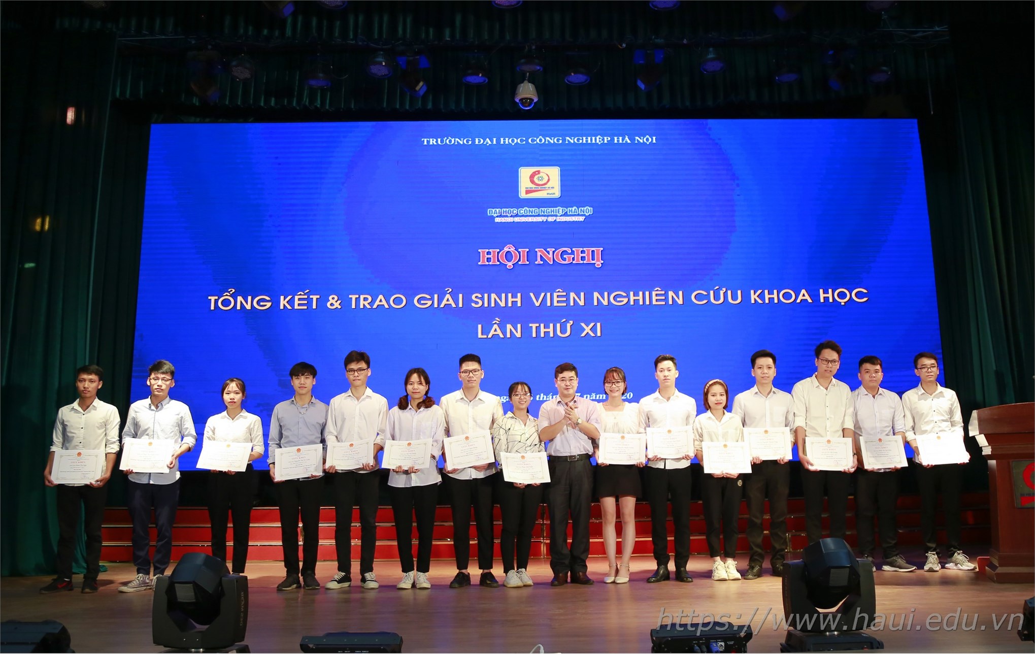 The closing and awarding ceremony of students scientific research 2020