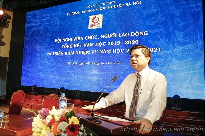 Hội nghị viên chức, tổng kết năm học 2019 - 2020 và triển khai nhiệm vụ năm học 2020 - 2021