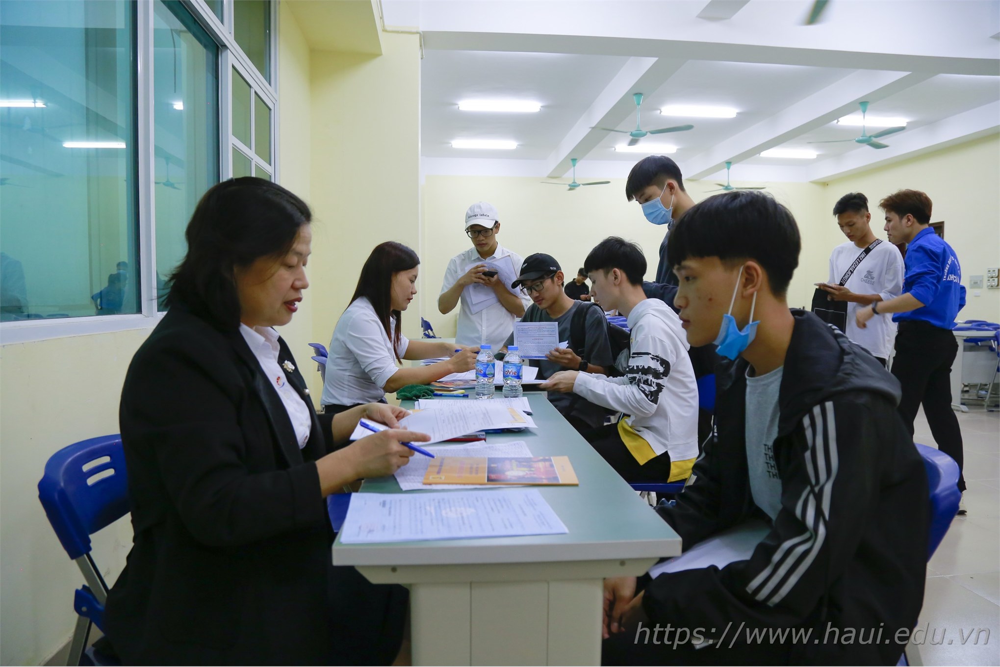 Over 7,000 freshmen join Hanoi University of Industry