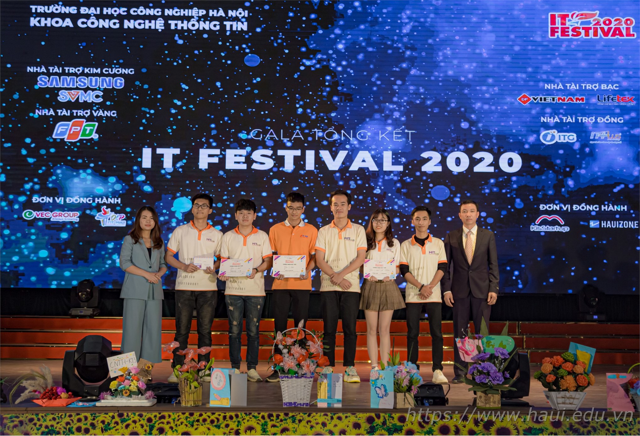 Tưng bừng Ngày hội Công nghệ Thông tin - IT Festival 2020 chào mừng ngày Nhà giáo Việt Nam