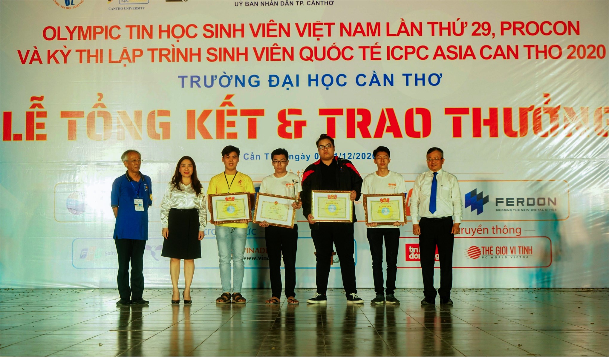 HaUI students triump at Vietnam Informatics Olympiad, Procon and ICPC Asia Cantho Regional contest 2020