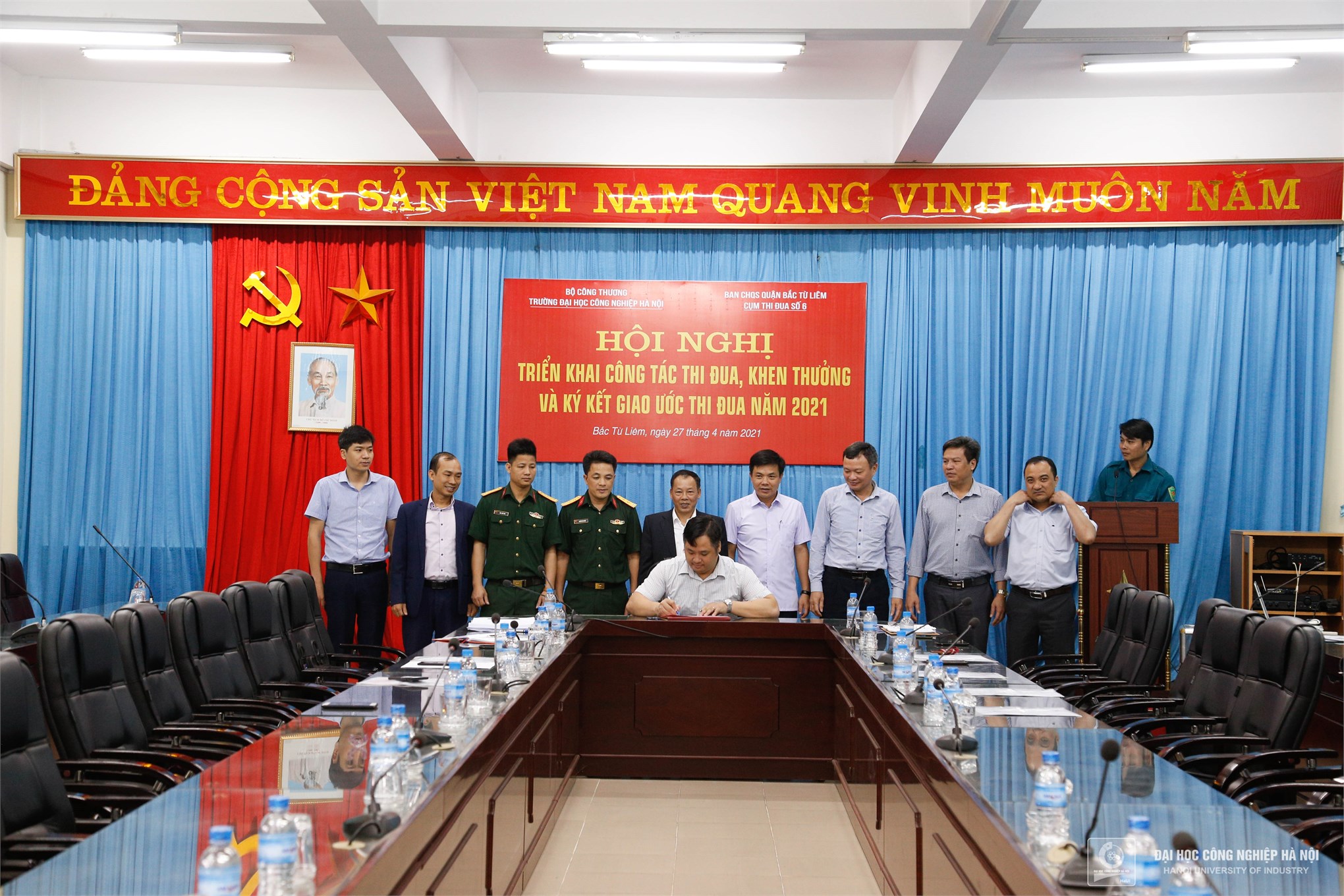 Đại học Công nghiệp Hà Nội ký kết giao ước thi đua của Cụm thi đua số 6 năm 2021