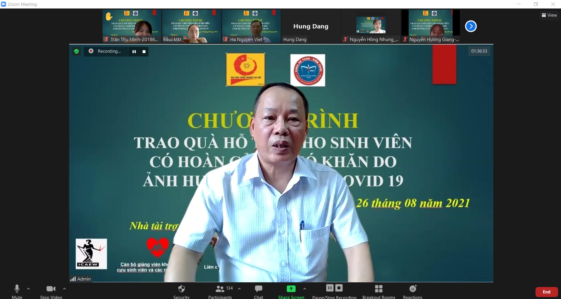 Support for HaUI students affected by the COVID-19 pandemic