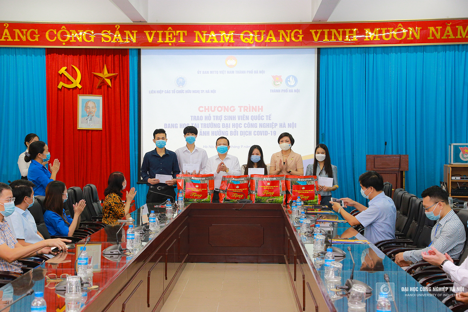 Assisting HaUI international students amid prolonged COVID-19 social distancing