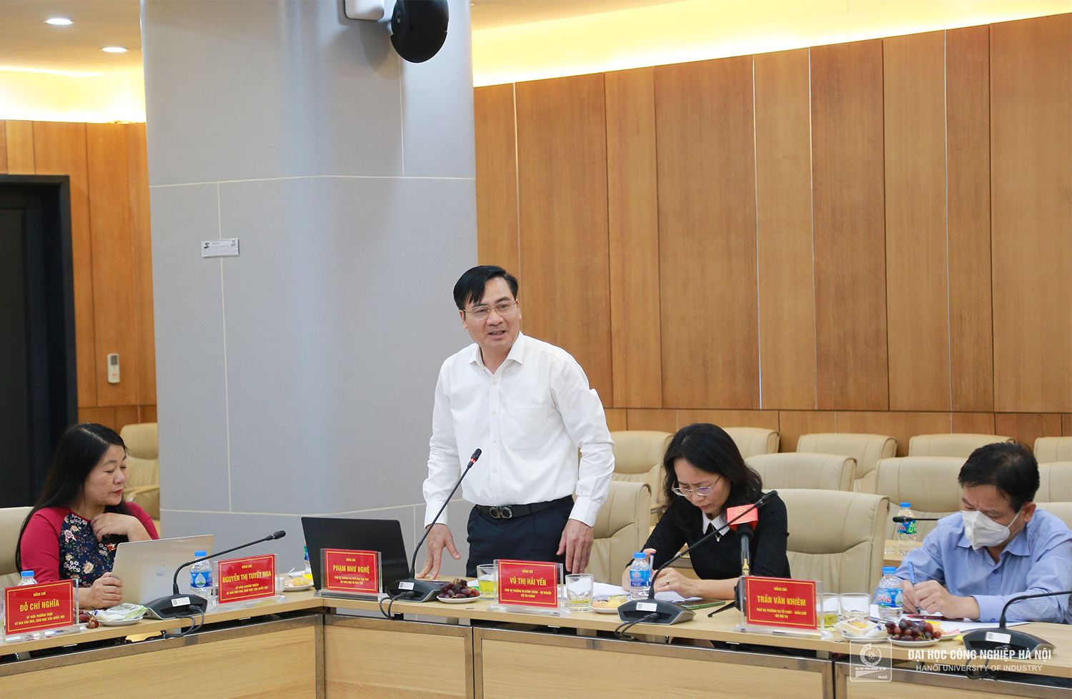Đoàn công tác Ủy ban Văn hóa, Giáo dục của Quốc hội làm việc với Đại học Công nghiệp Hà Nội
