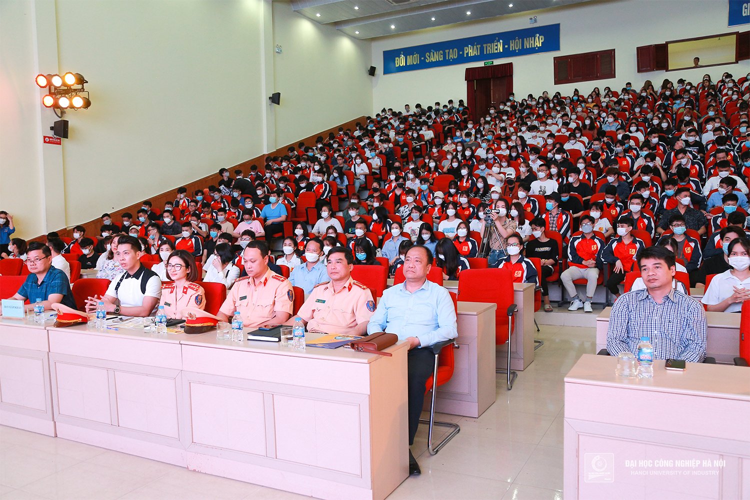 The program of learning Law on Road Traffic and motorcycle riding skills for HaUI students