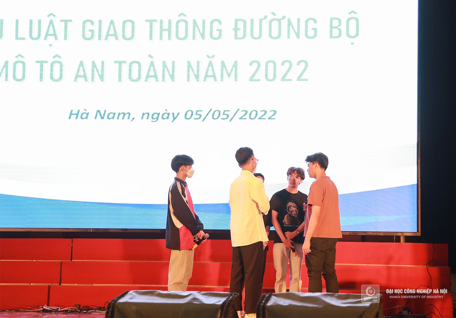 The program of learning Law on Road Traffic and motorcycle riding skills for HaUI students