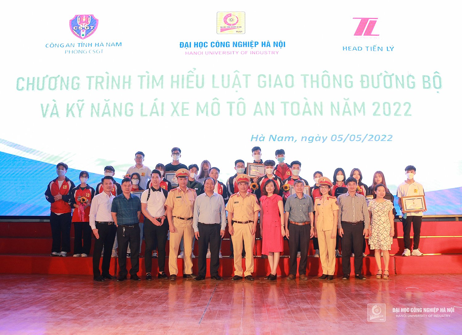 The program of learning Law on Road Traffic and motorcycle riding skills for HaUI students