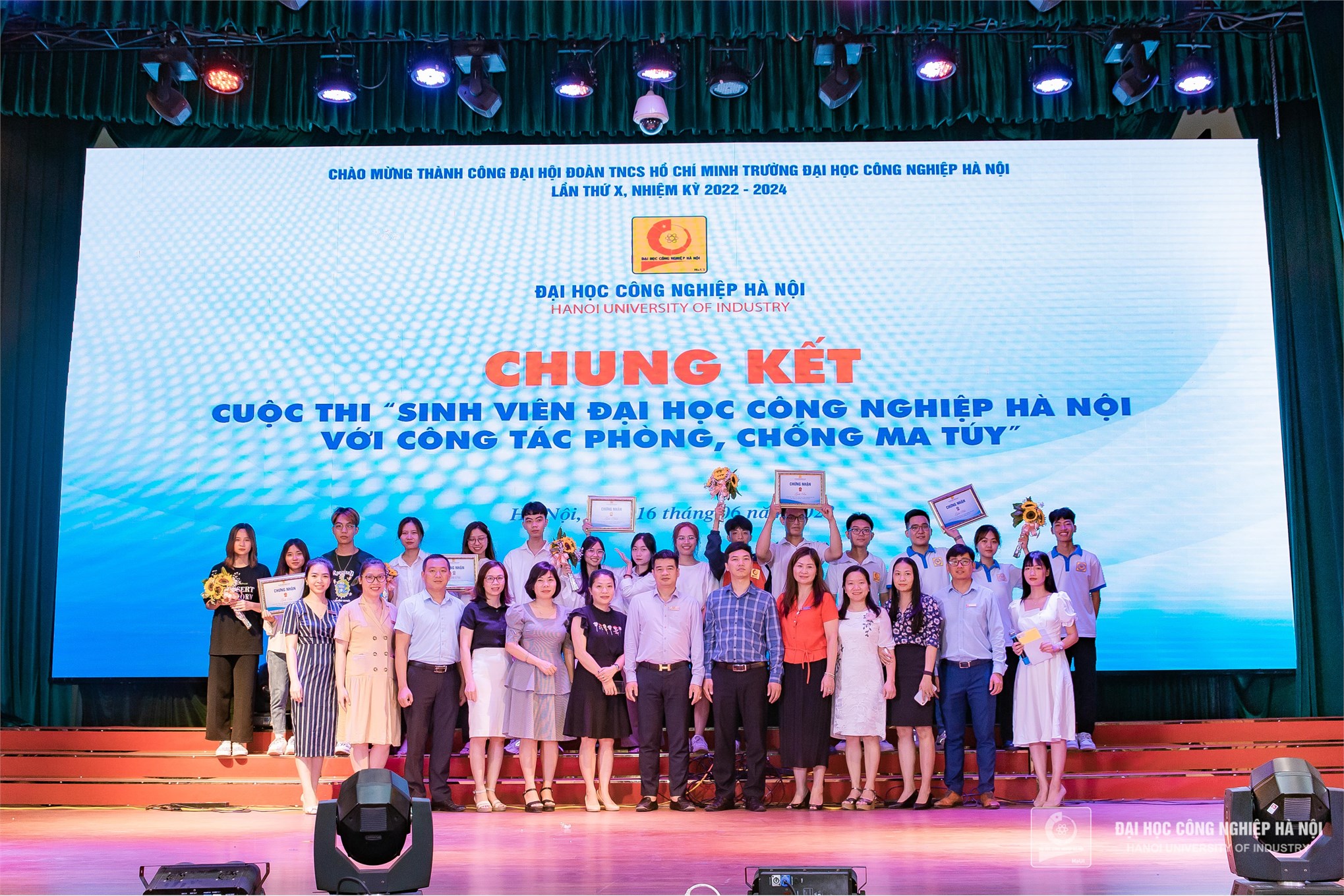 Final round of the contest “Students of Hanoi University of Industry with the work of prevention and control drug