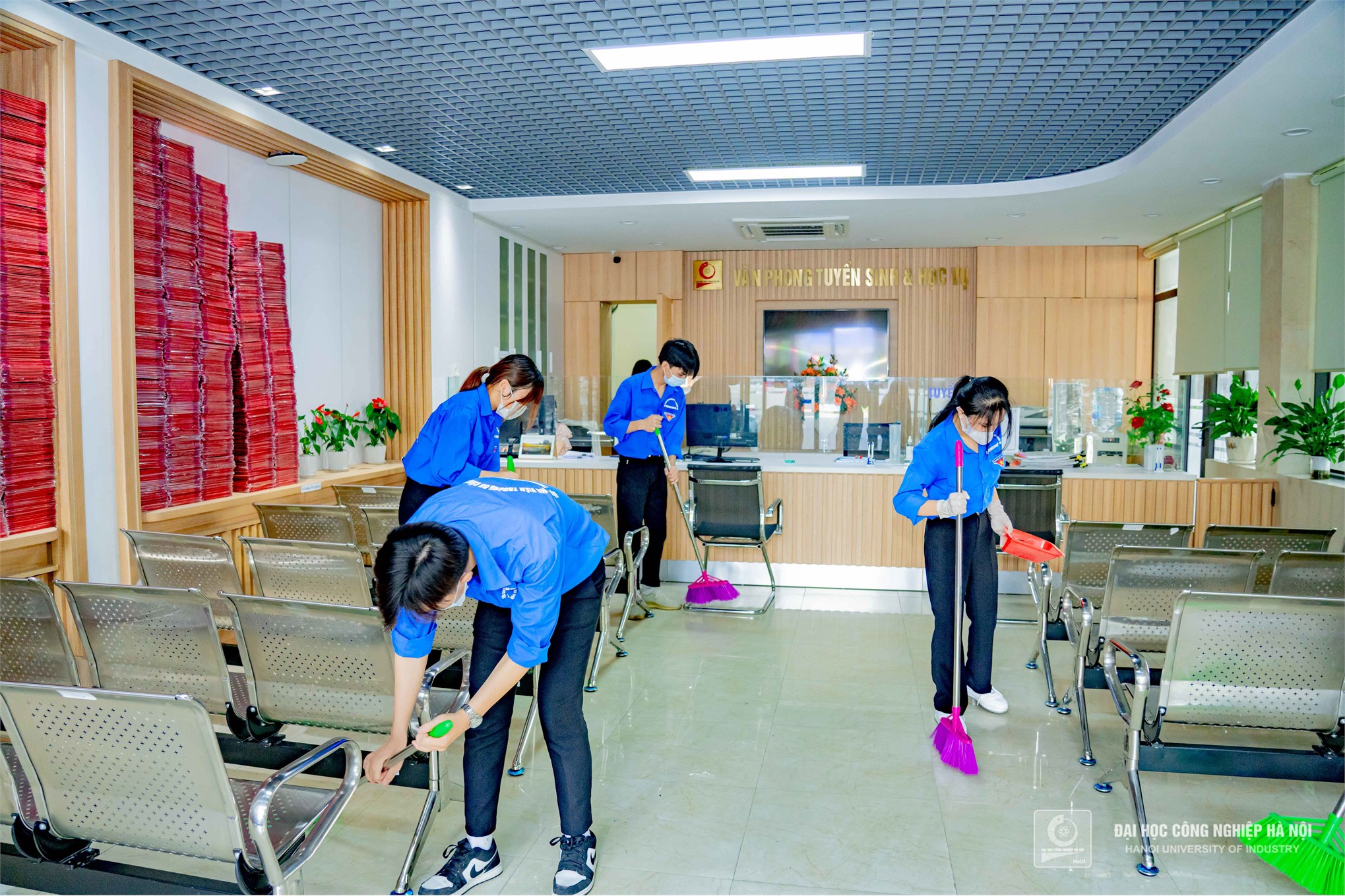 The Youth of Hanoi University of Industry launched the 2022 Summer Youth Volunteer Campaign