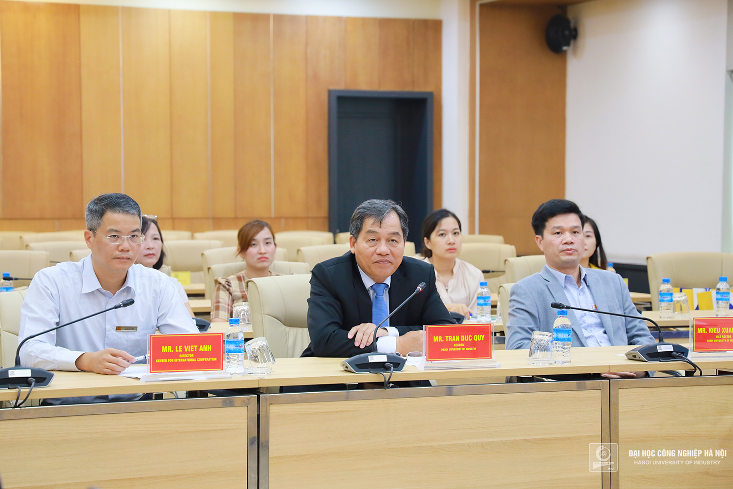 Hanoi University of Industry and Ajou Motor College (Korea) signed a Memorandum of Understanding