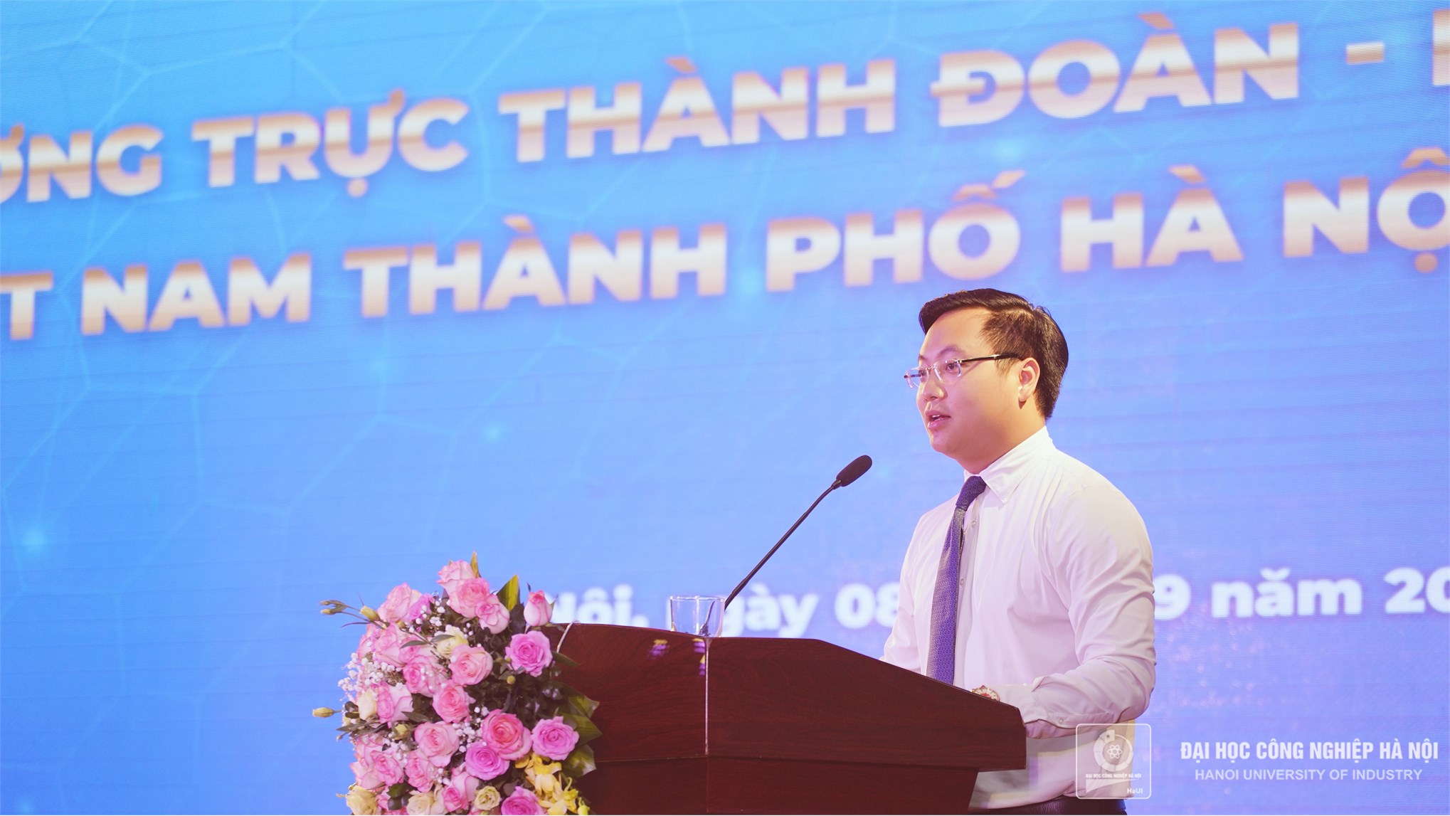 Students of Five Merits