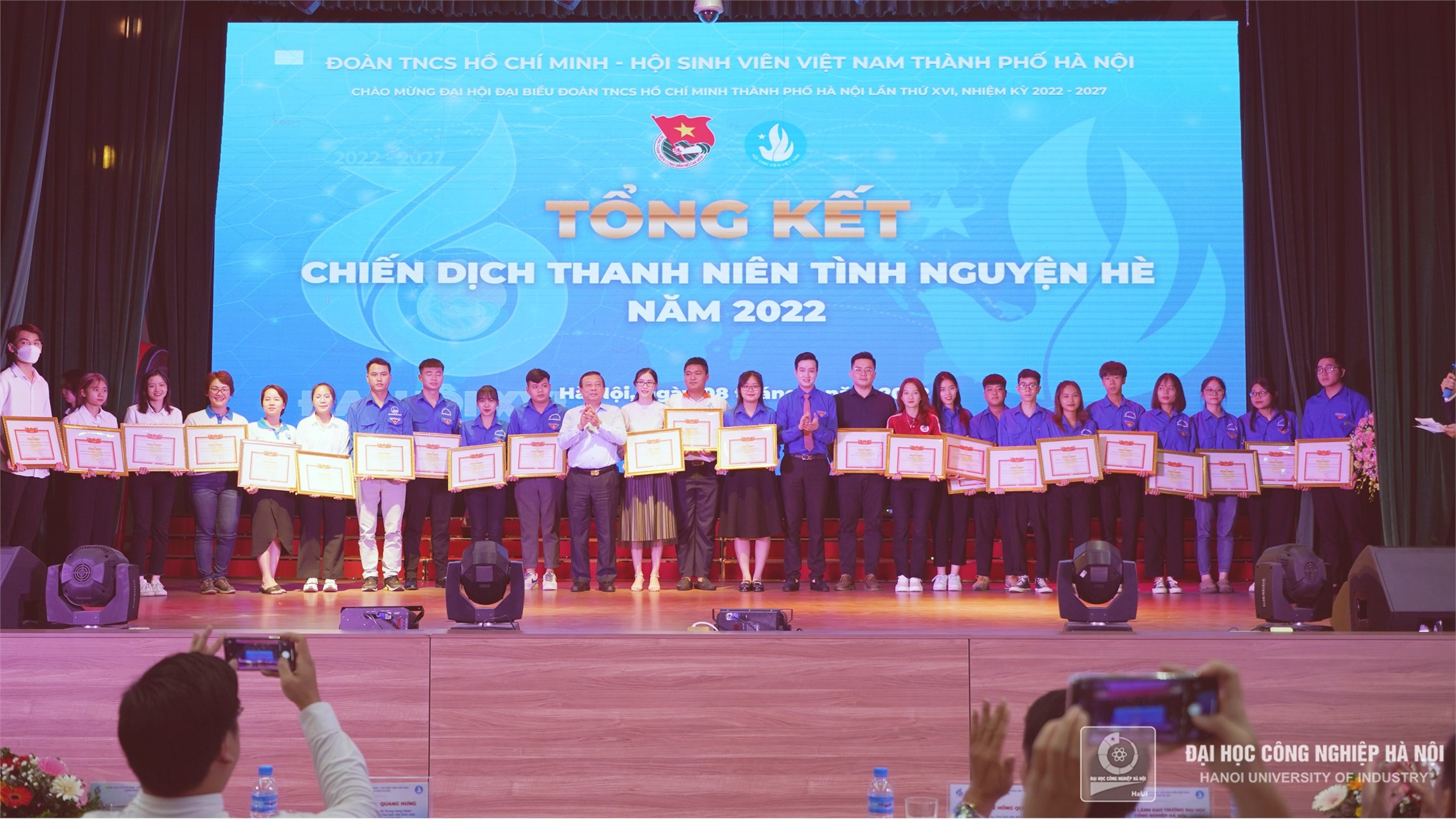 Students of Five Merits