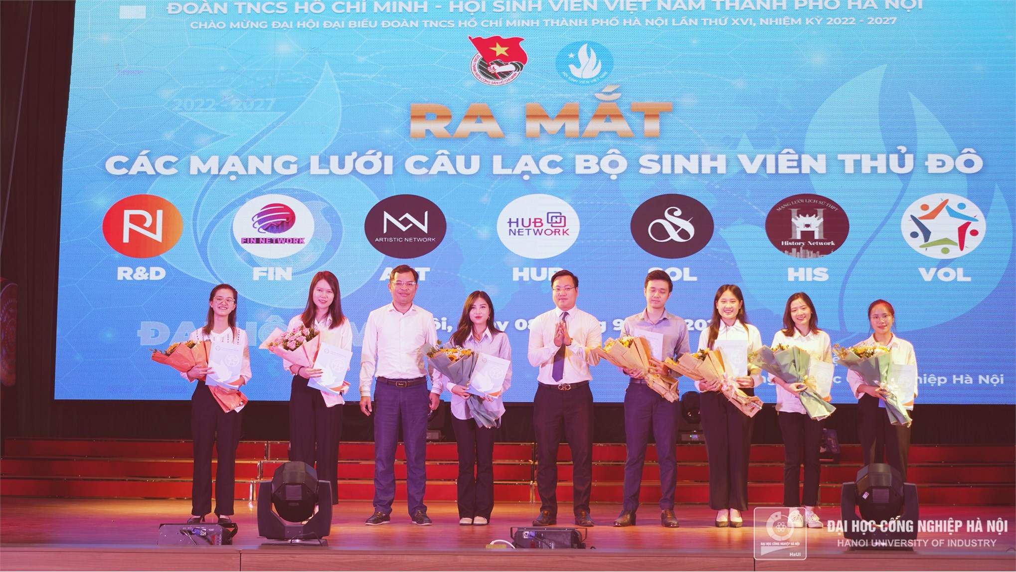 Students of Five Merits