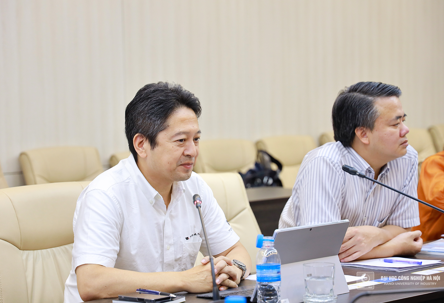 The delegation of Japanese experts paid a working visit to Hanoi University of Industry