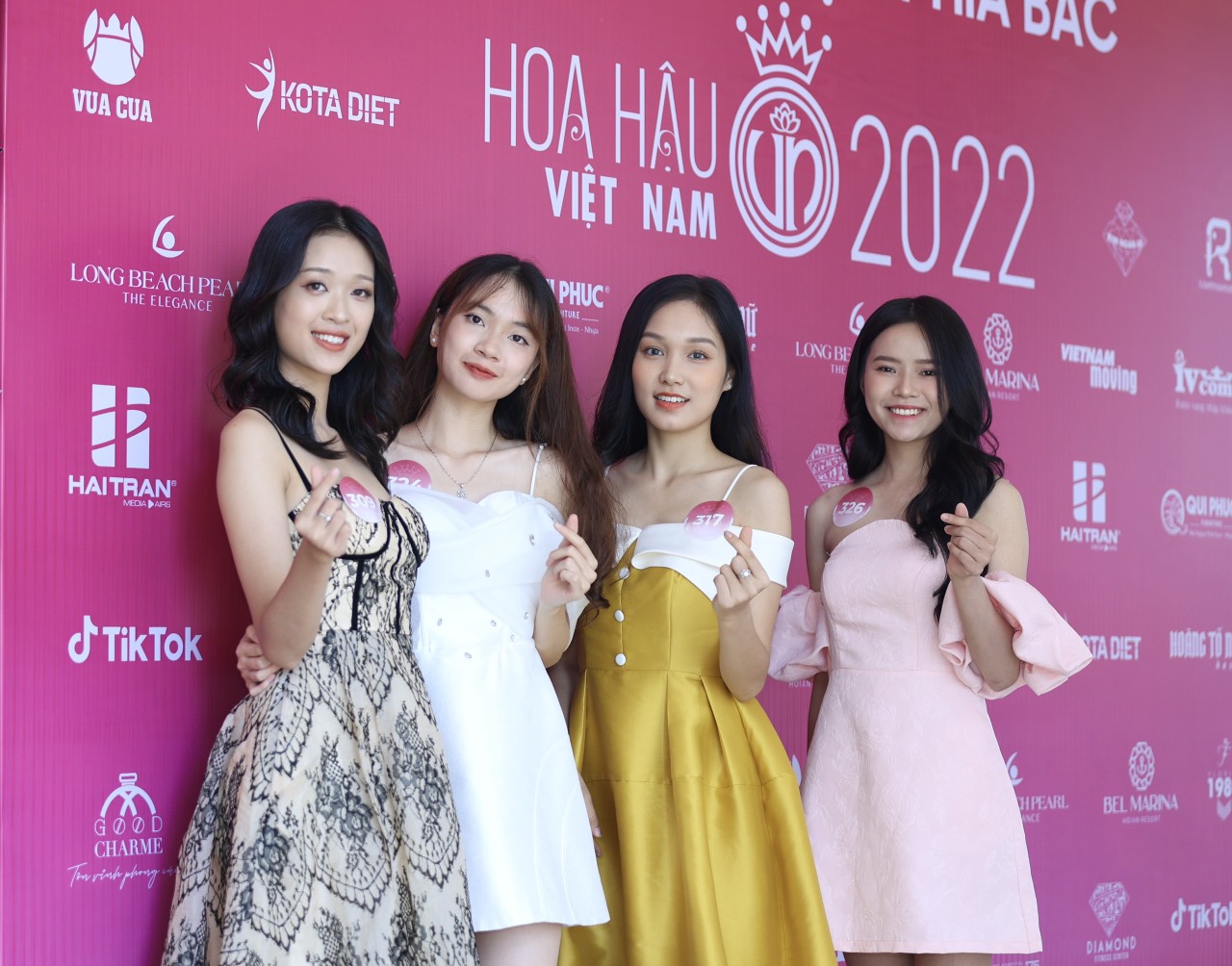 Nữ sinh khoa Quản lý Kinh doanh lọt vào vòng Chung khảo cuộc thi Hoa hậu Việt Nam 2022