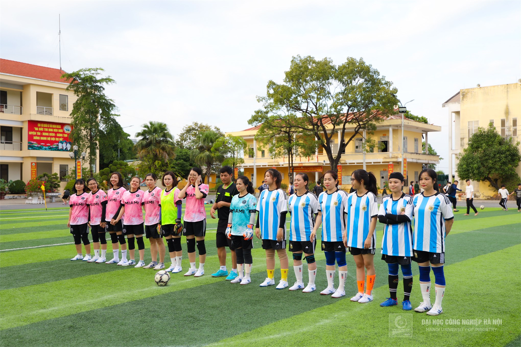 Liên quân Cơ khí-Tổ chức Hành chính-Hỗ trợ sinh viên-Truyền thông vô địch Giải bóng đá nam Viên chức, Người lao động năm 2022