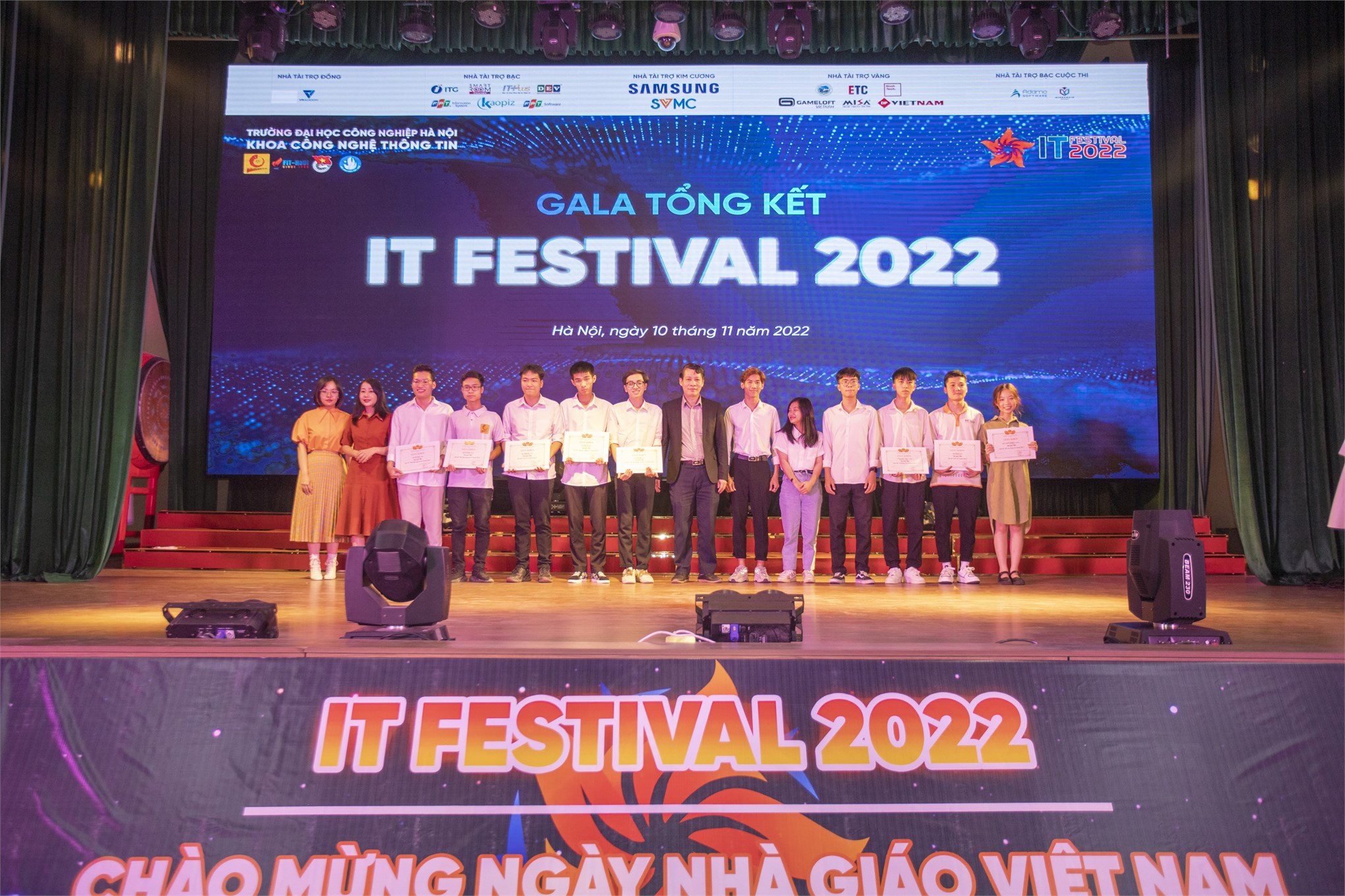 Ấn tượng và bùng cháy đêm Gala tổng kết IT Festival 2022