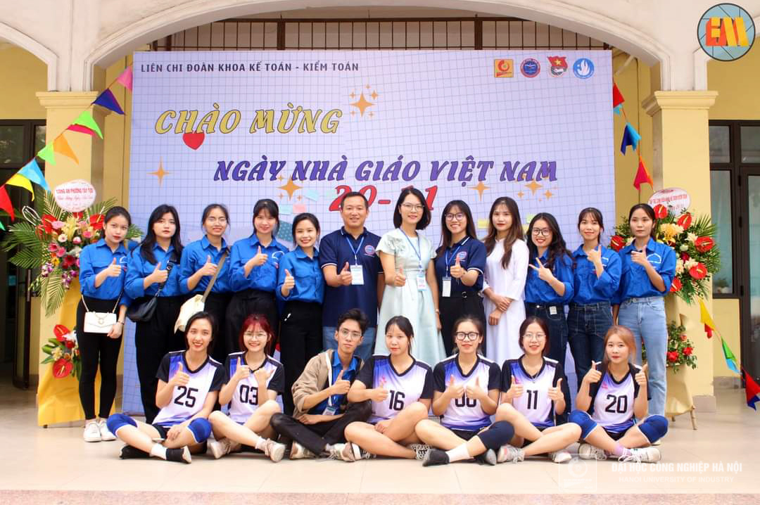 Nữ giảng viên Đại học Công nghiệp Hà Nội đạt danh hiệu Nhà giáo trẻ thủ đô tiêu biểu năm 2022