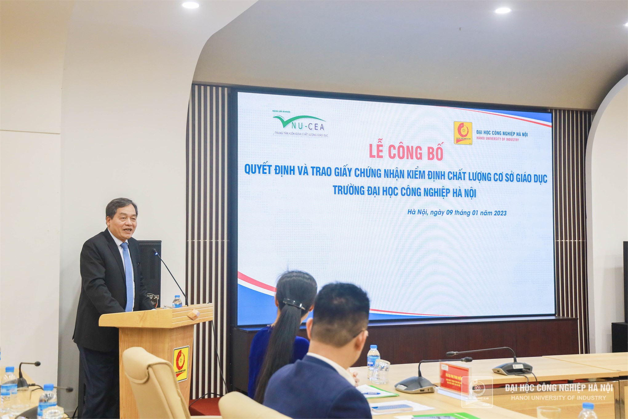 Lễ công bố quyết định và đón nhận chứng nhận kiểm định chất lượng cơ sở giáo dục của Trường Đại học Công nghiệp Hà Nội