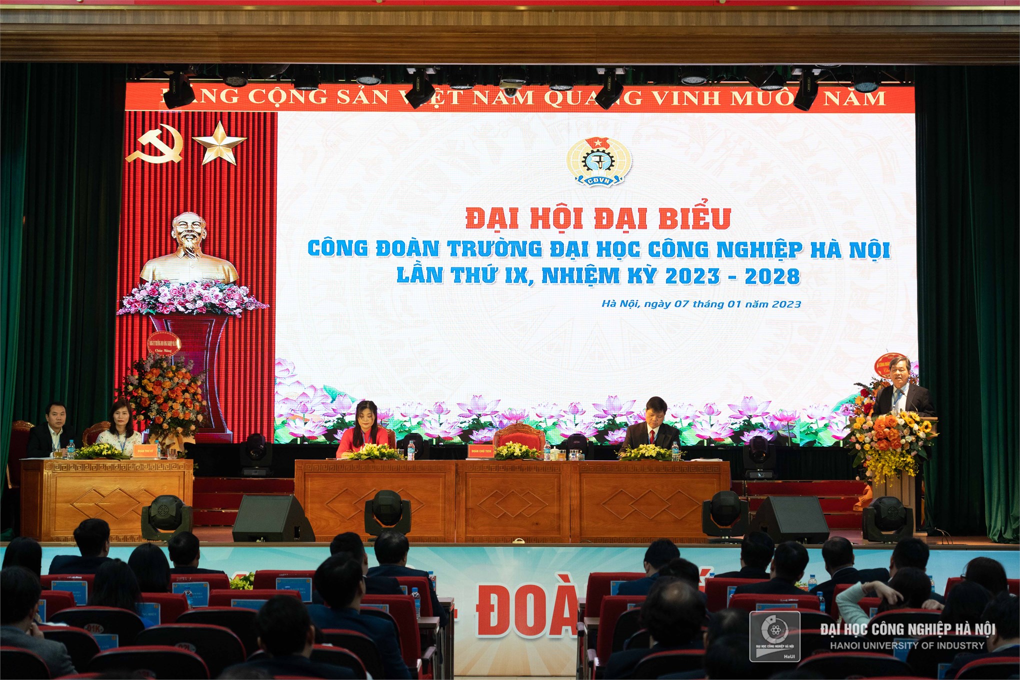Đại hội Đại biểu Công đoàn Trường ĐHCNHN nhiệm kỳ 2023 - 2028: Đổi mới - Dân chủ - Đoàn kết - Phát triển