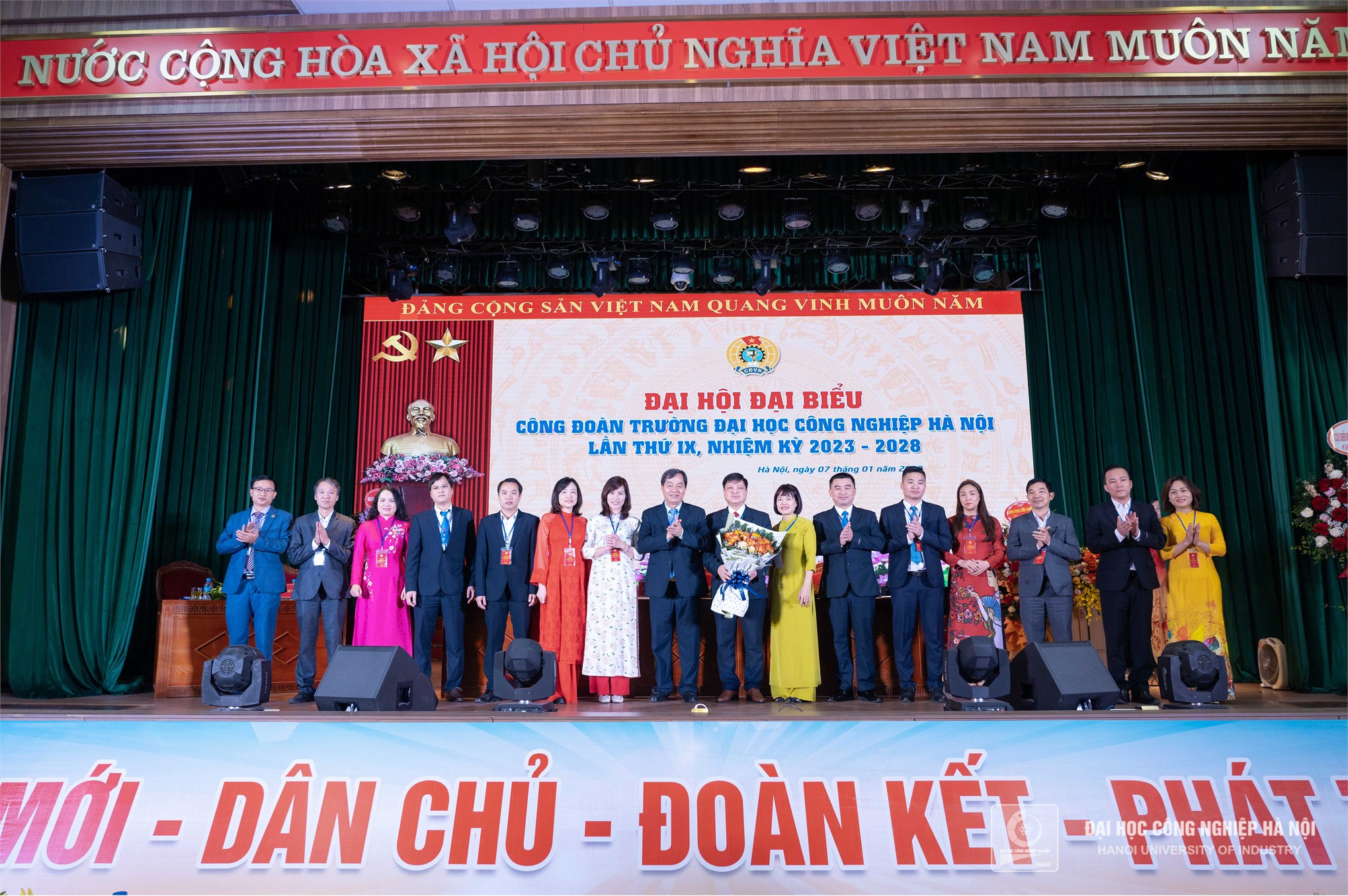 Đại hội Đại biểu Công đoàn Trường ĐHCNHN nhiệm kỳ 2023 - 2028: Đổi mới - Dân chủ - Đoàn kết - Phát triển