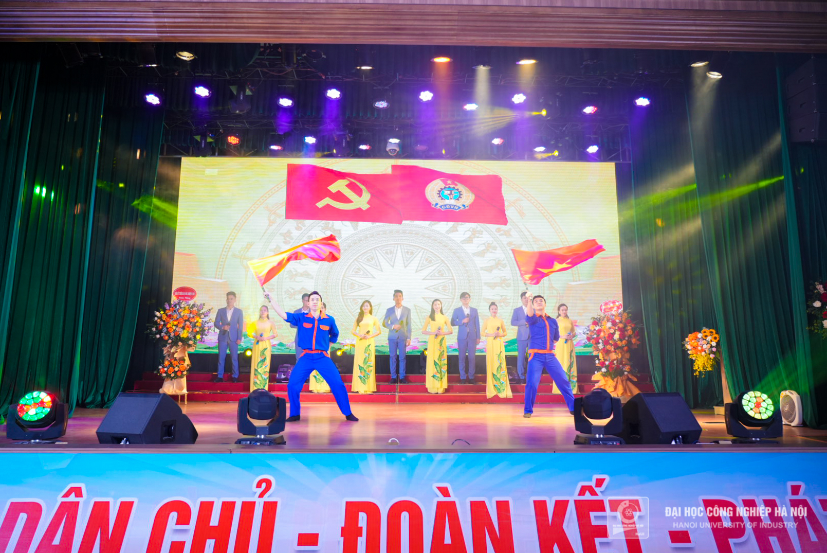 Đại hội Đại biểu Công đoàn Trường ĐHCNHN nhiệm kỳ 2023 - 2028: Đổi mới - Dân chủ - Đoàn kết - Phát triển