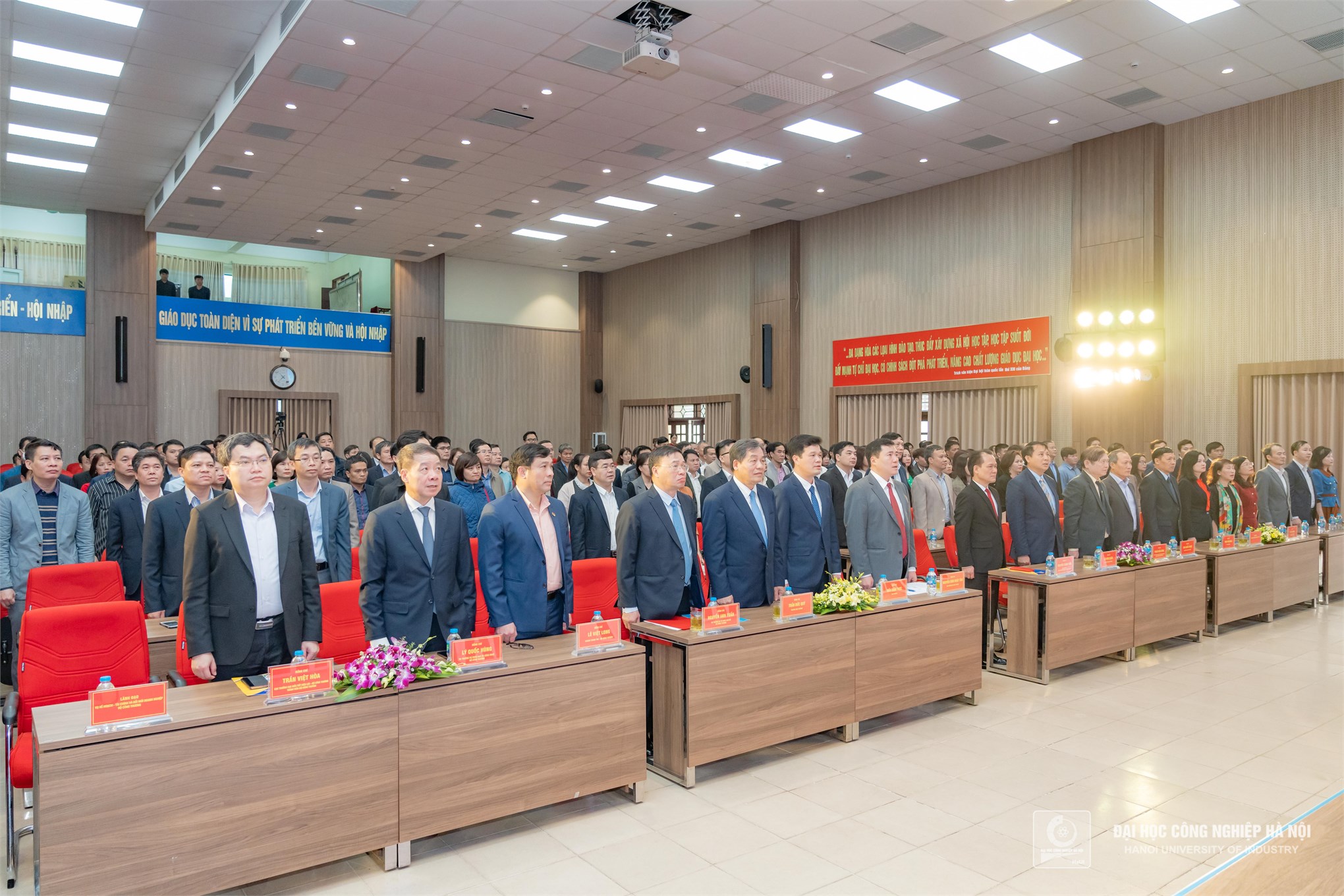 Lễ công bố Quyết định công nhận Hiệu trưởng Trường Đại học Công nghiệp Hà Nội