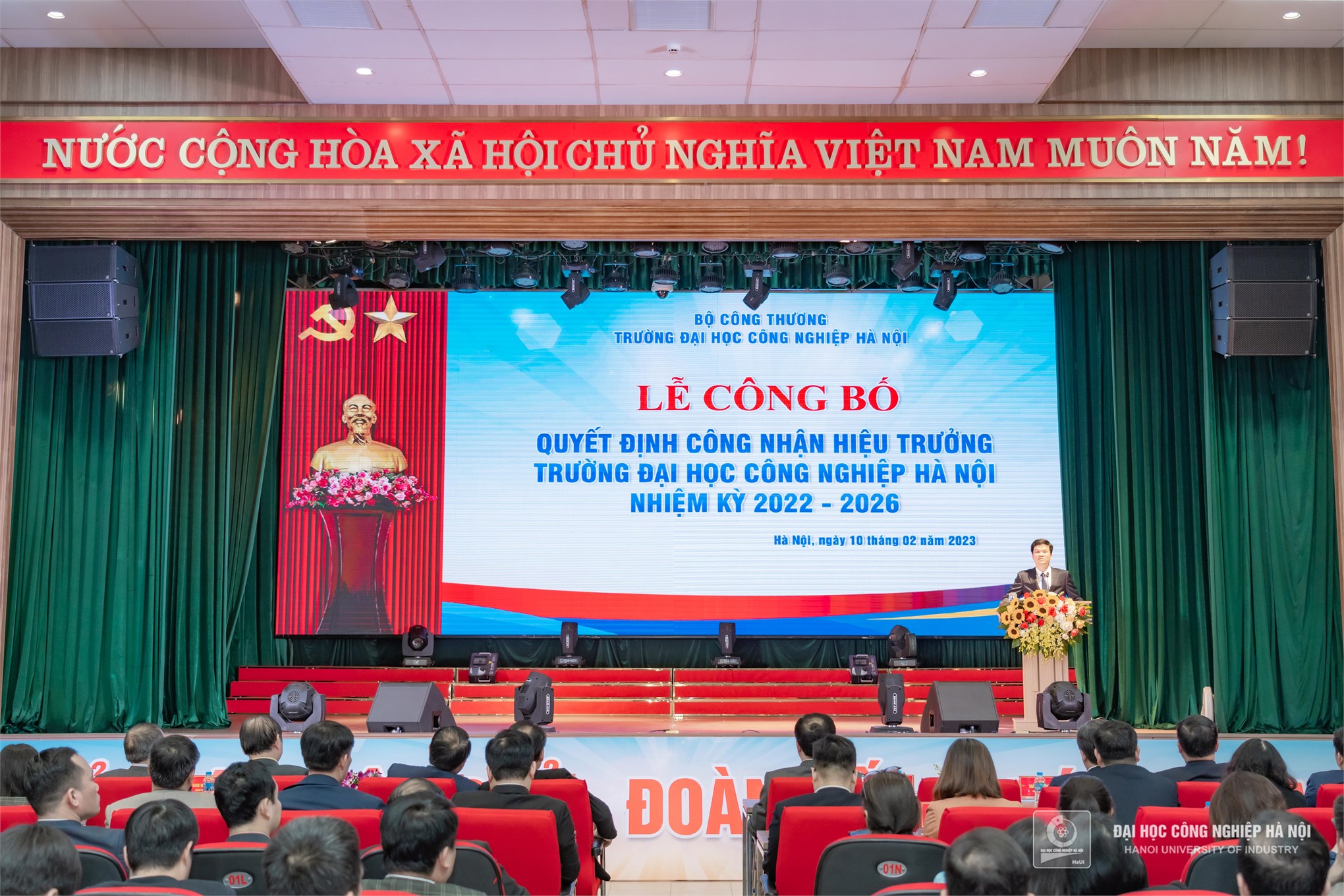 Lễ công bố Quyết định công nhận Hiệu trưởng Trường Đại học Công nghiệp Hà Nội
