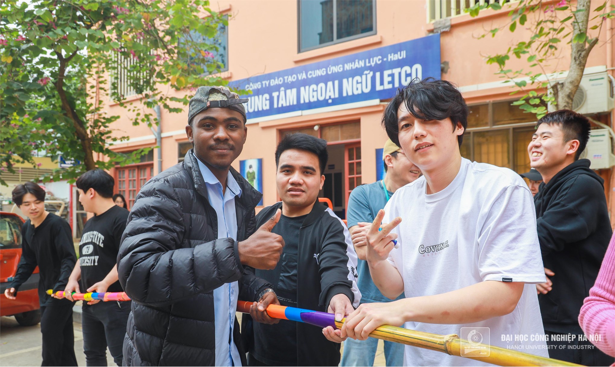 Spring reunion 2023: An opportunity for international students to experience Vietnamese Tet culture