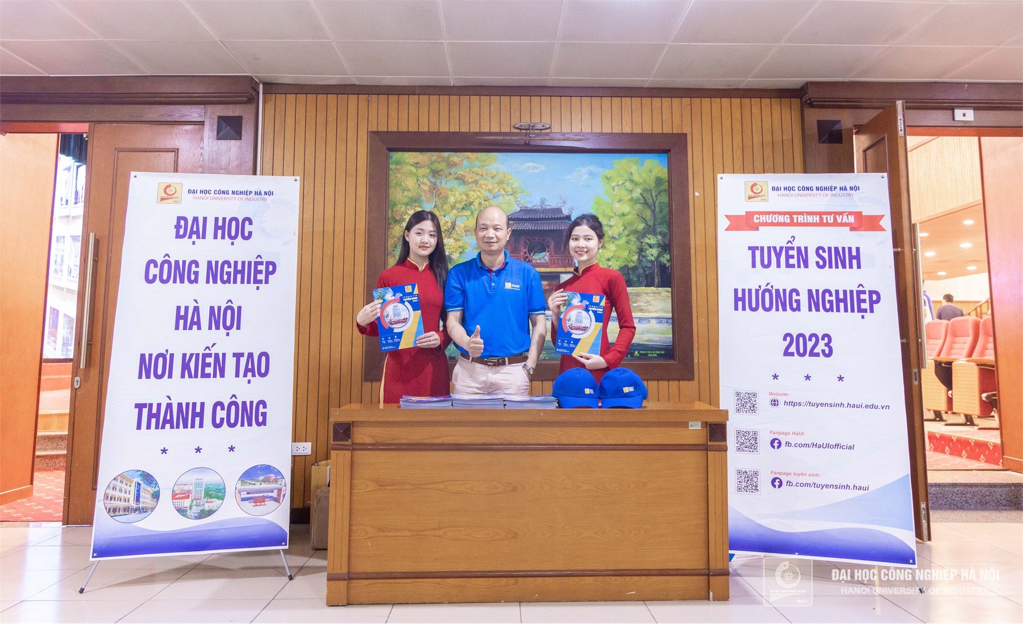 Đại học Công nghiệp Hà Nội tư vấn tuyển sinh, hướng nghiệp tại quận Long Biên, Hà Nội