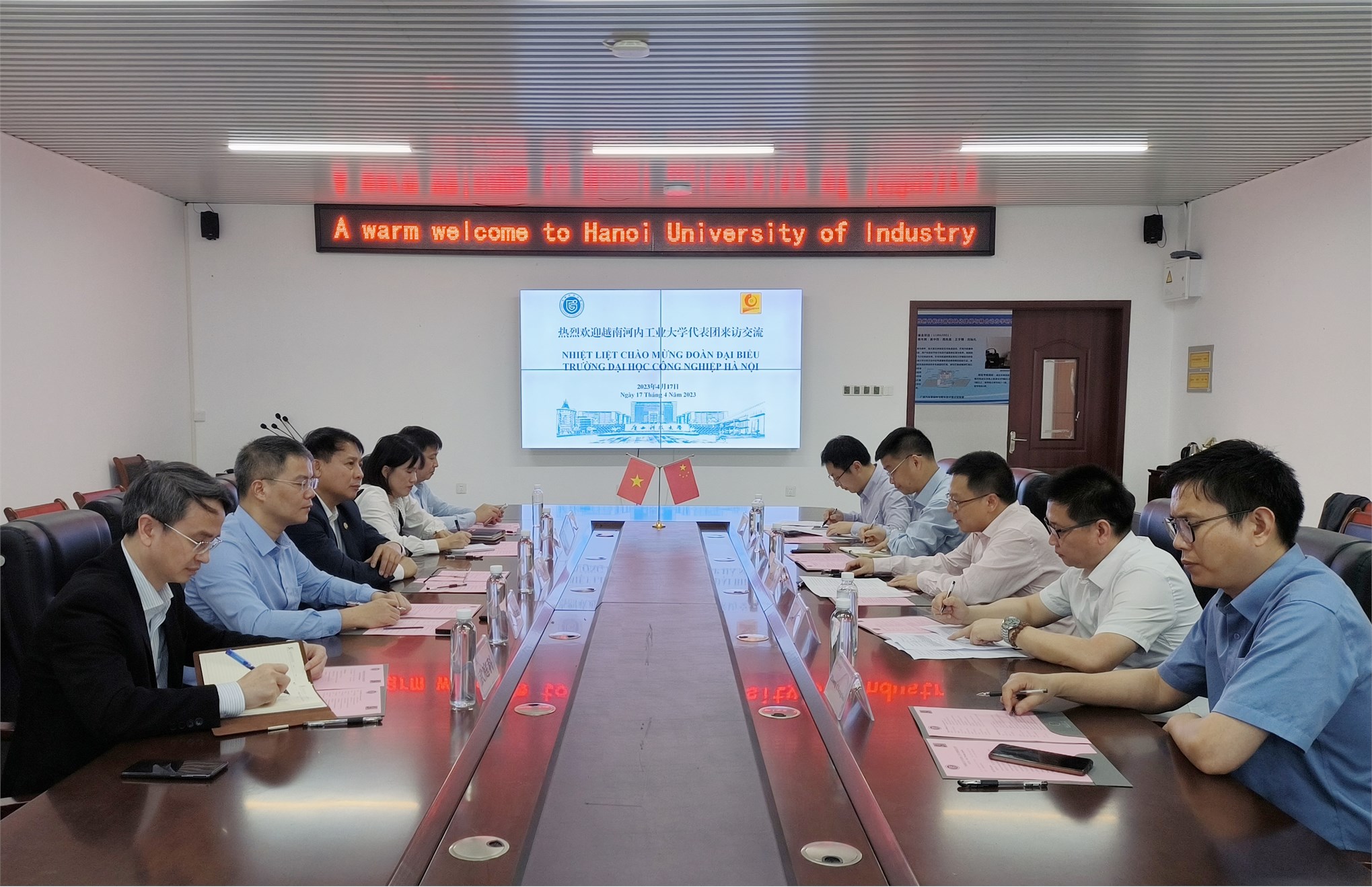 Hanoi University of Industry promotes educational cooperation with universities in China