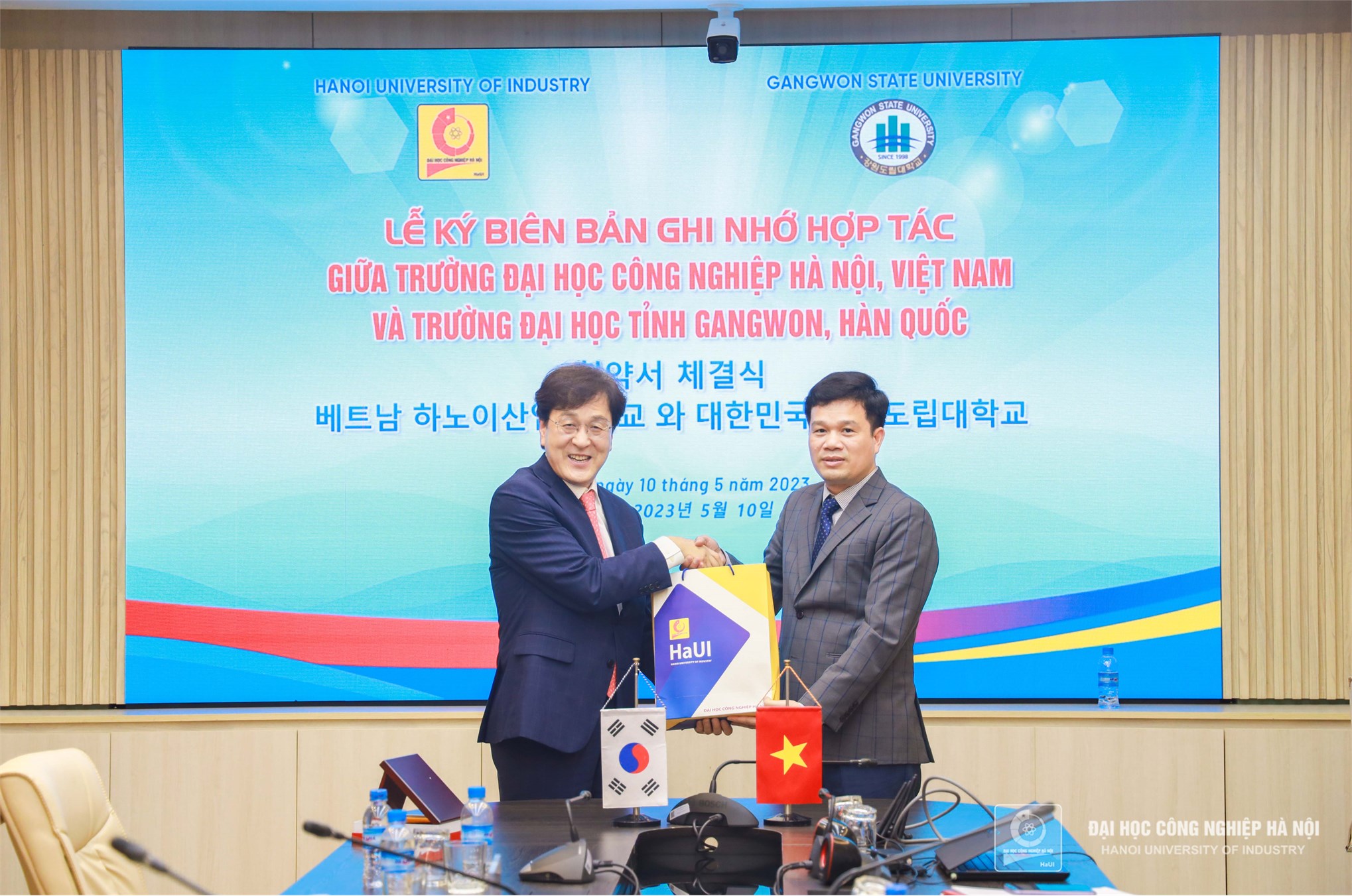 Trường Đại học Công nghiệp Hà Nội ký thỏa thuận hợp tác với Trường Đại học tỉnh Gangwon, Hàn Quốc